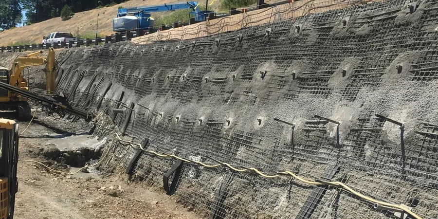 Análisis de licuefacción de suelos en La Pintana: evaluación sísmica para proyectos seguros