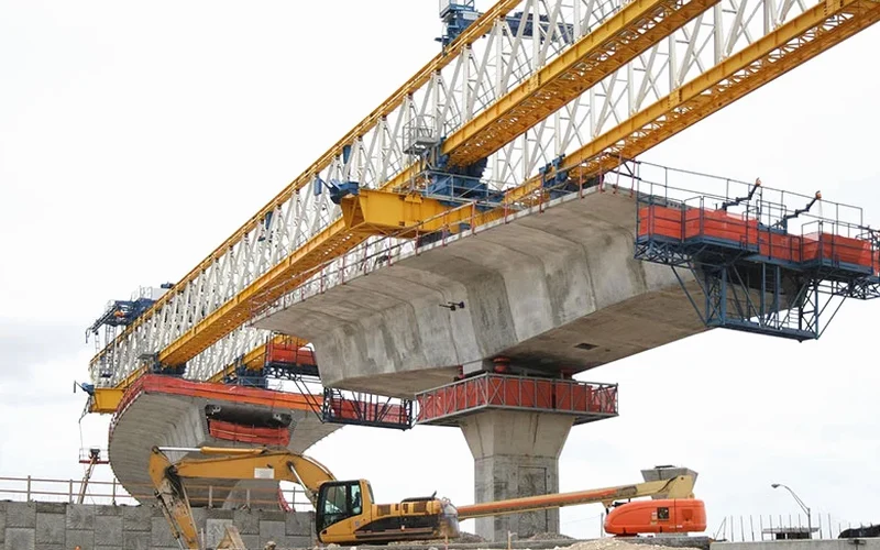 Análisis geotécnico para túneles en suelo blando en La Pintana